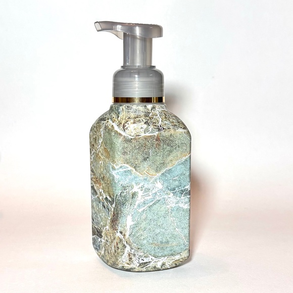 GREEN STONE Foaming Hand Soap Dispenser - Picture 1 of 3